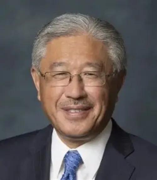 Head and shoulders shot of Victor Dau, MD