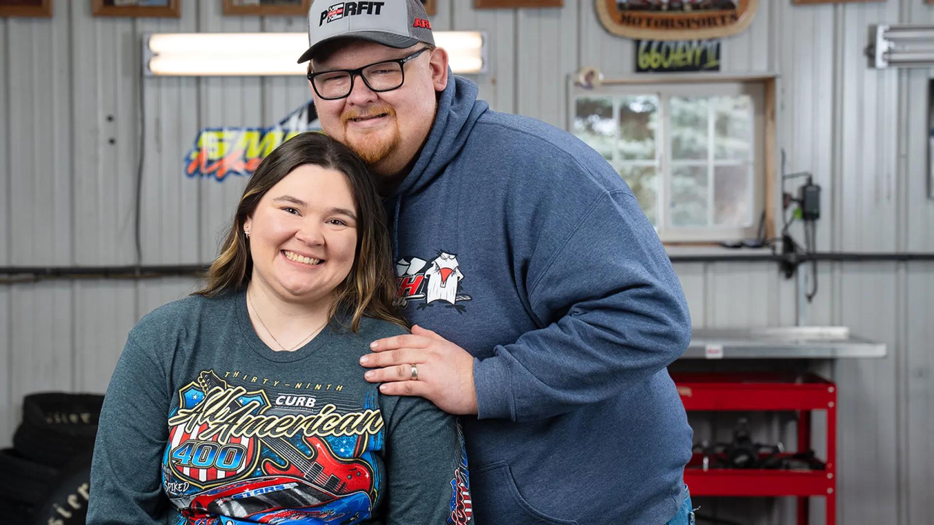Zach Hiser, testicular cancer survivor and his wife