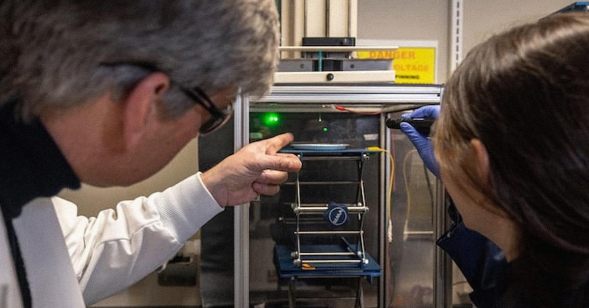 Nanoparticles genetically modify several human cell types