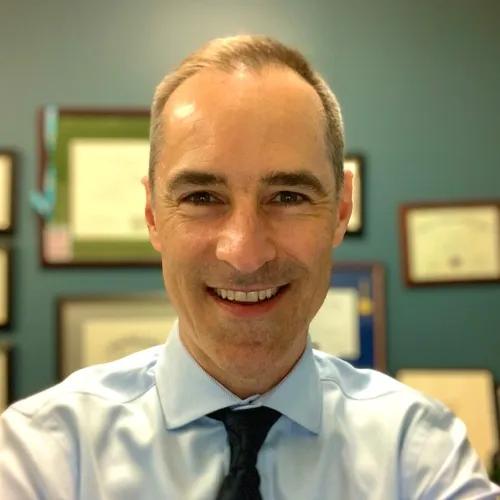 Derek Thomas Woodrum, MD