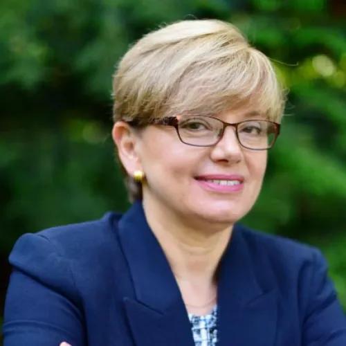 Eve Askanas Kerr, MD