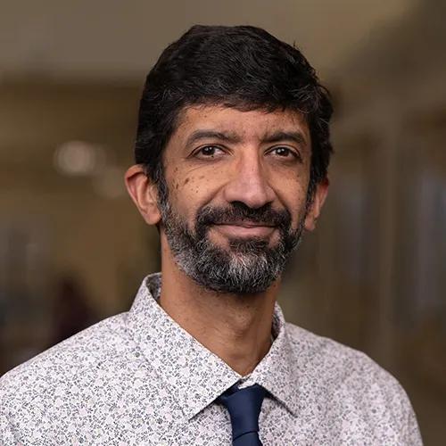 Praveen Dayalu, MD