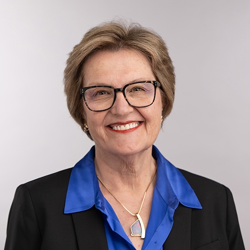 Dee Ellen Fenner, MD