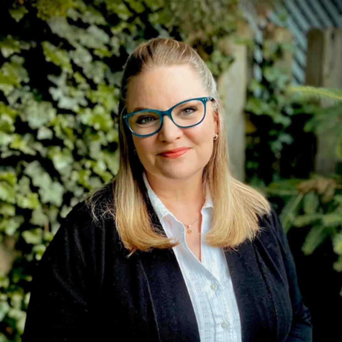 Greta Loren Branford, MD