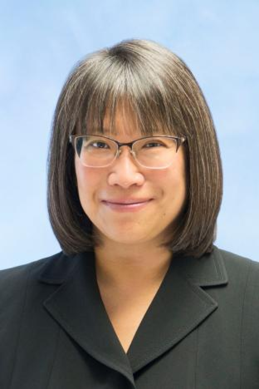 Lynda Jun-San Yang headshot