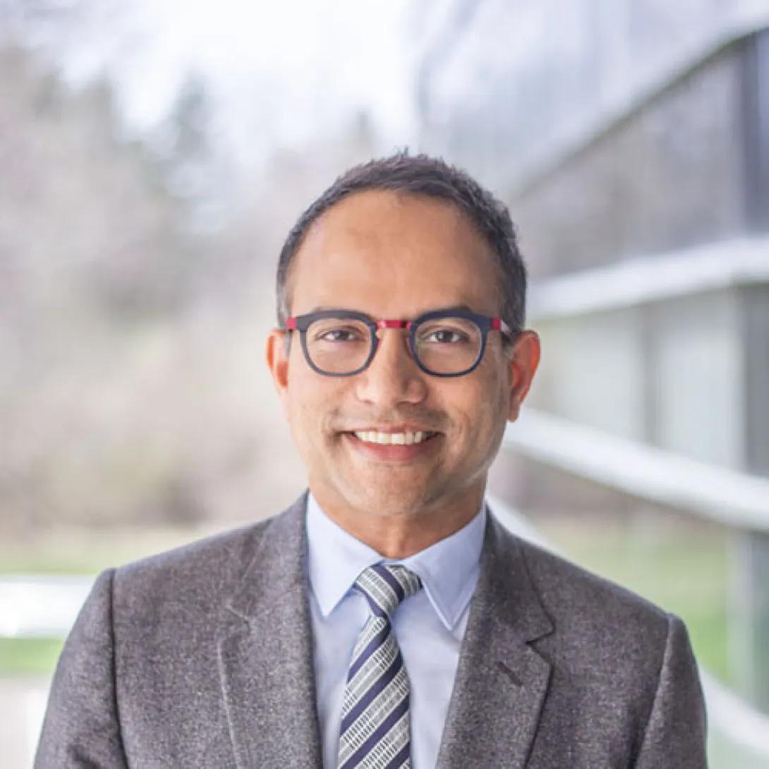 Khurshid Ridwan Ghani, MD