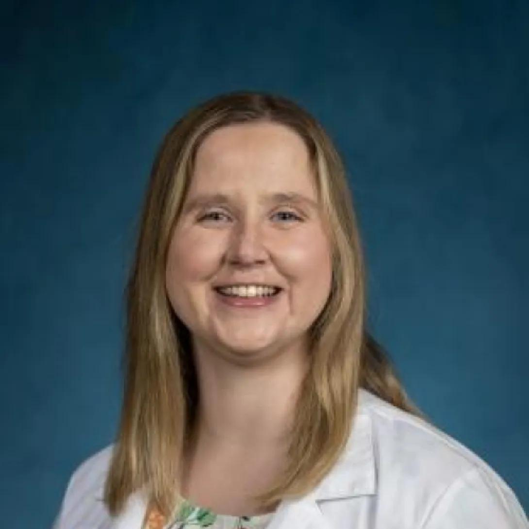 Amanda Narkis, MD