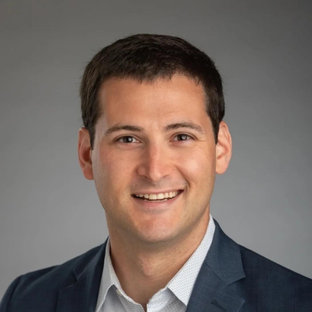 Alex L Gornitzky, MD