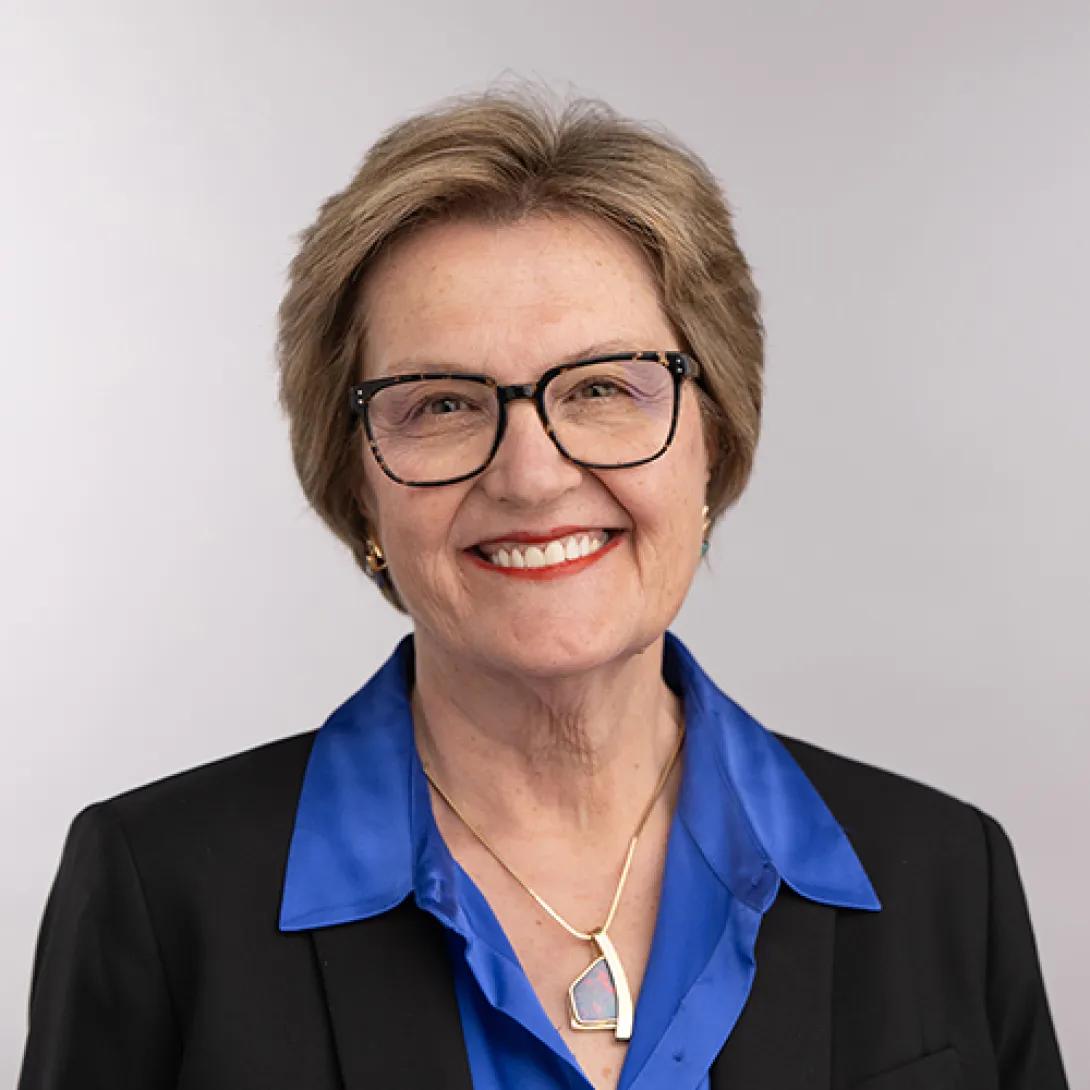 Dee Ellen Fenner, MD